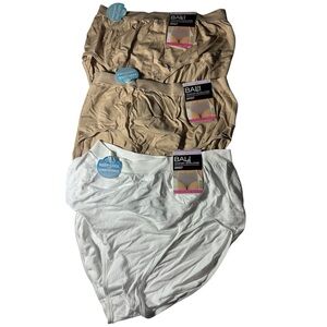 NEW 3 Bali High Underwear - Tan and White full coverage seamless 6/7